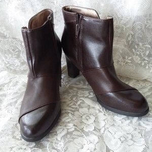Brown Life Stride Velocity Boots Size 8M Like New
